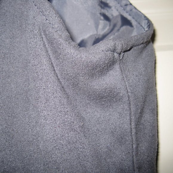 LC Lauren Conrad Faux-Suede Peplum Vest sz 4 - Picture 9 of 9